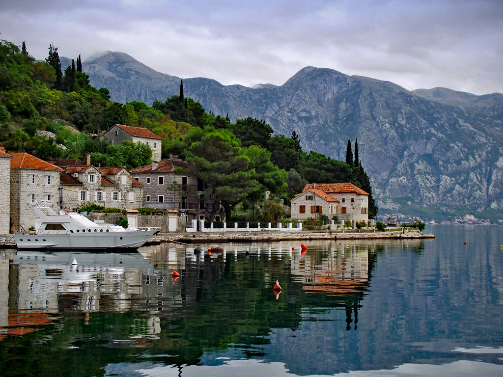Notes from Perast Slow: A Travel Diary