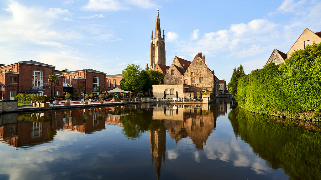 Notes from Bruges Slow: A Travel Diary