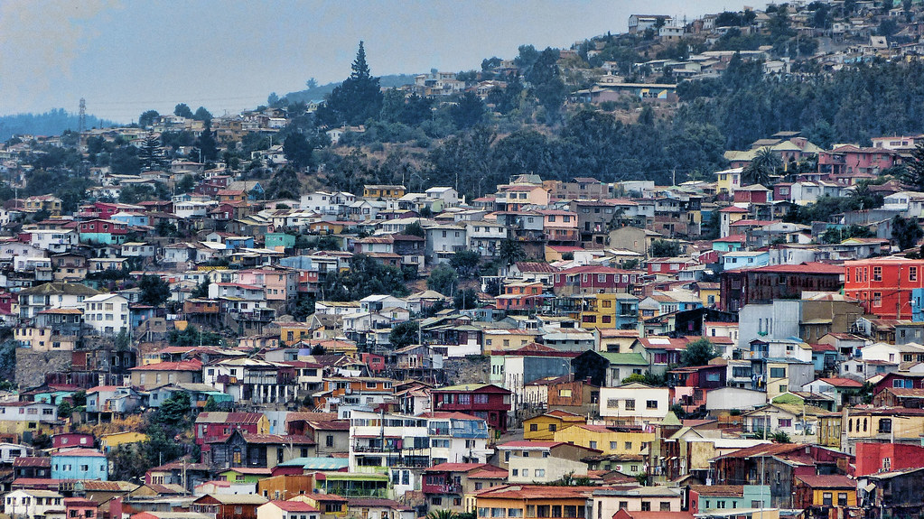 Notes from Valparaiso Cerros Slow: A Travel Diary