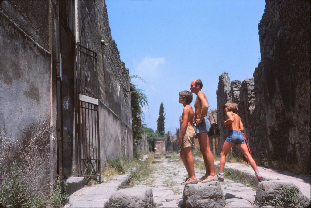 Notes from Pompeii: A Slow Travel Diary