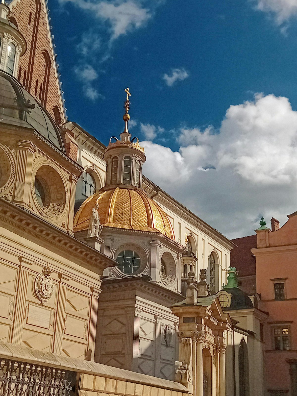 Notes from Krakow: Streets, Light and Slow Mornings — Krakow travel guide